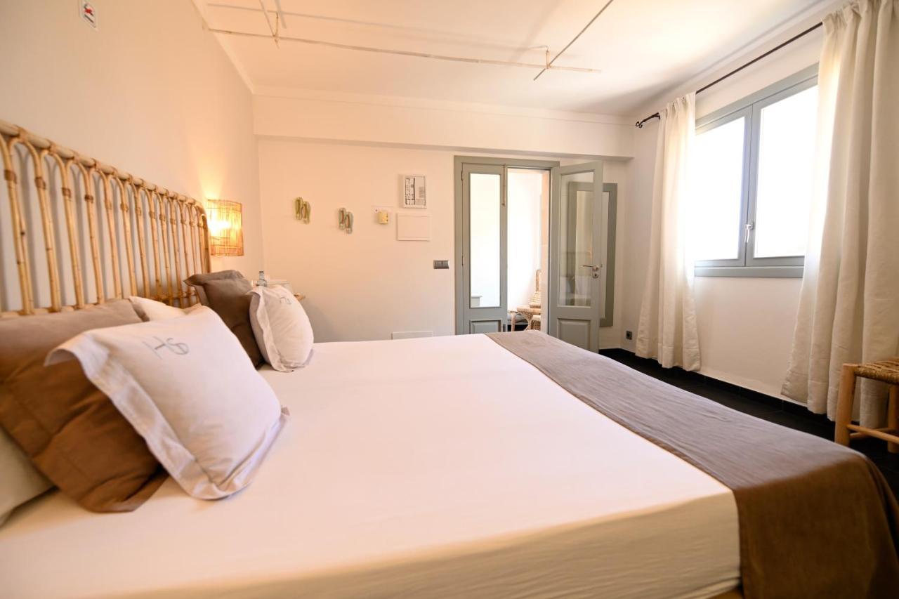Stadthotel Santanyi Bagian luar foto