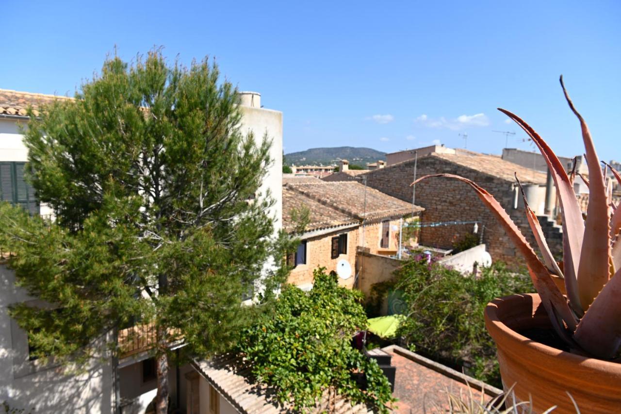 Stadthotel Santanyi Bagian luar foto