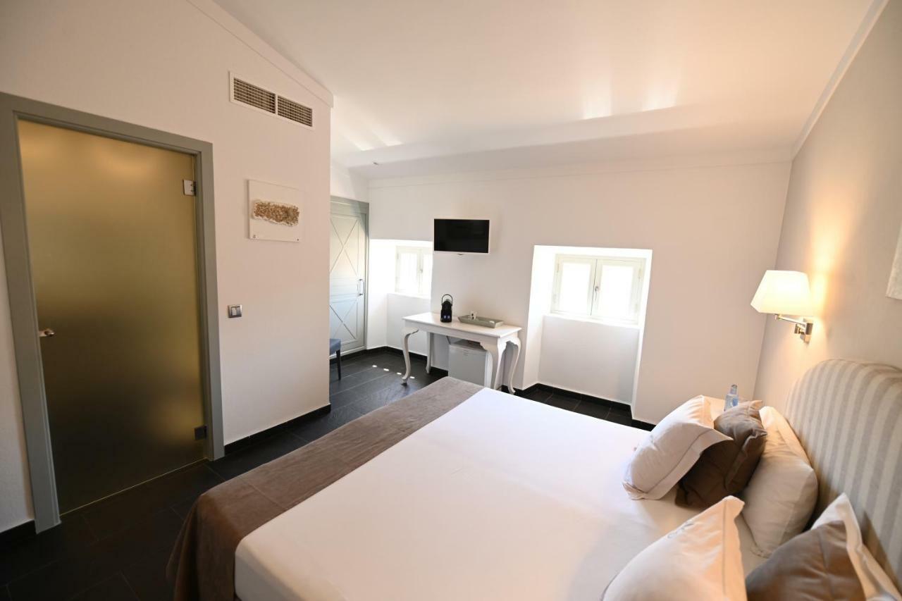 Stadthotel Santanyi Bagian luar foto